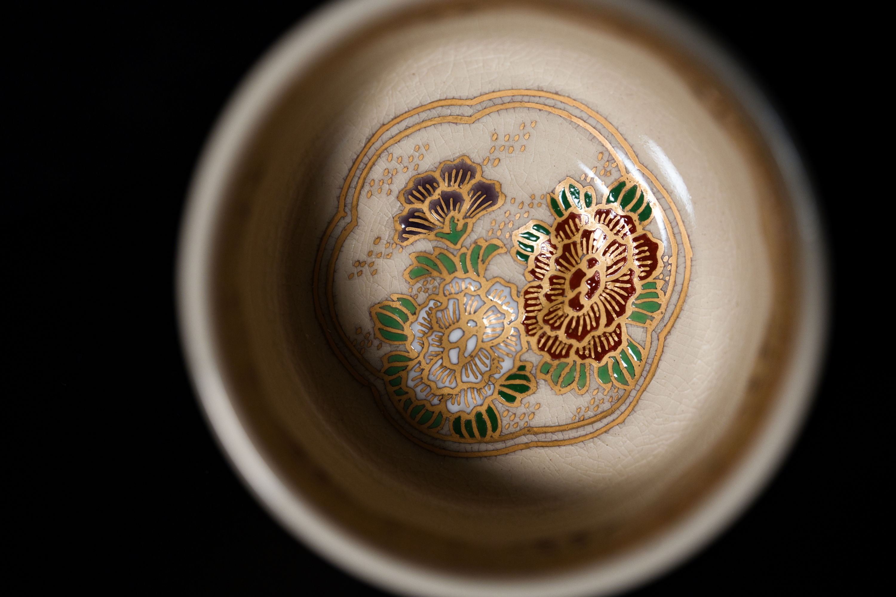 Satsuma Ware “Seigai”［青海］– White Satsuma Handcrafted Sake Vessel